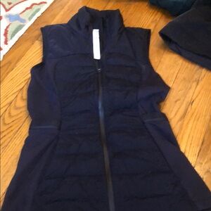 Women's Black Sleeveless Jacket